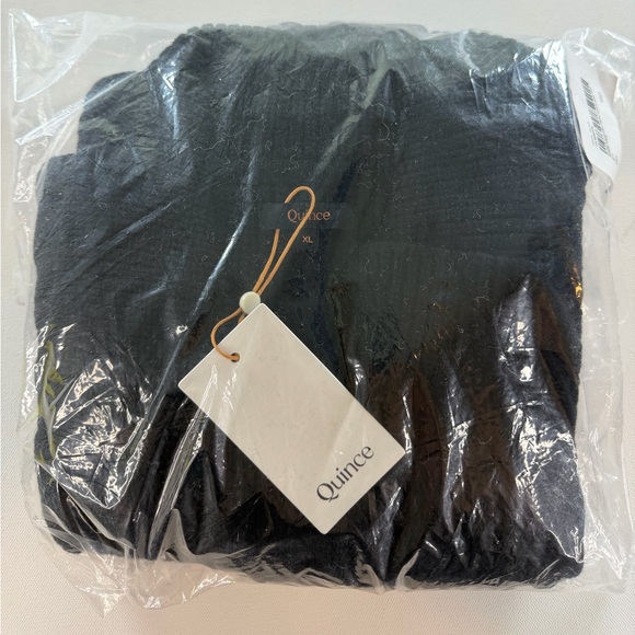 QUINCE Australian Merino Wool Collared Cable Cardigan - Picture 7 of 9